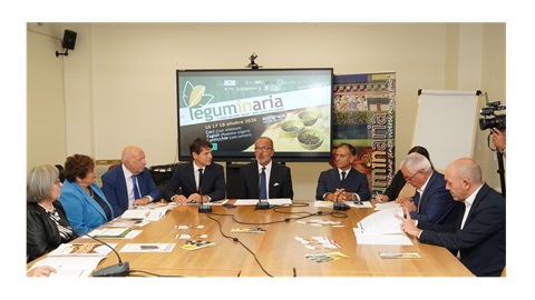 immagine articolo:A PALAZZO LEOPARDI LA PRESENTAZIONE DELLA XXIV EDIZIONE DI LEGUMINARIA